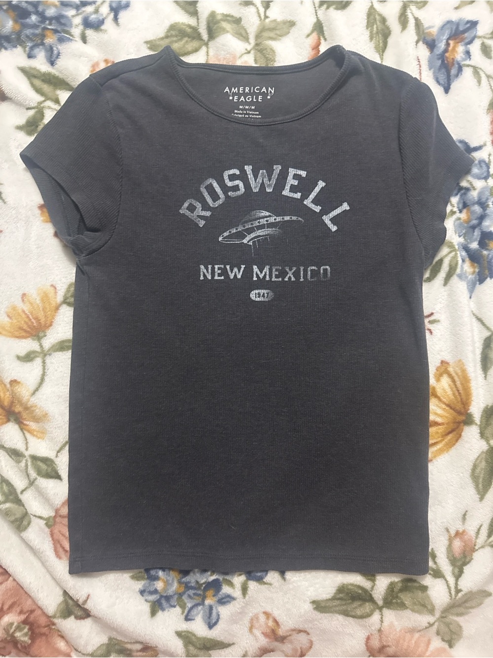 American Eagle Outfitters Girls' Roswell New Mexico Graphic Tee - Black